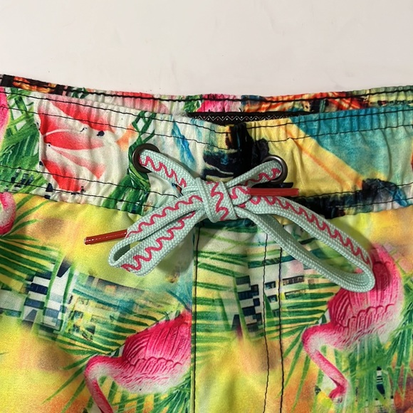 SURF SOCIETY Miami Cadillac Hotel Swim Trunks. Size Large-NWT - Picture 3 of 8
